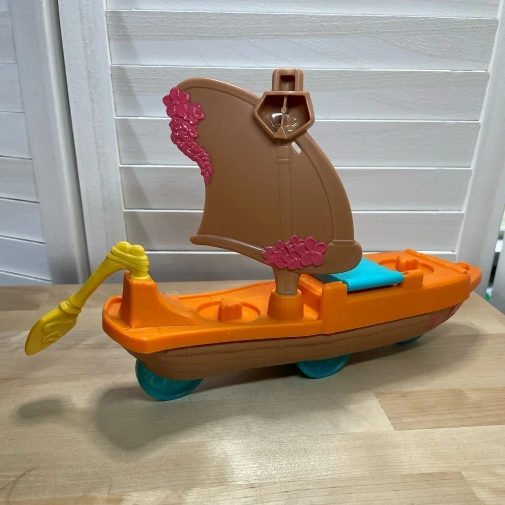 Little People Moana Canoe